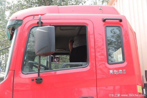 江淮 格尔发A5系列中卡 150马力 4X2 厢式载货车(HFC5131XXYK2R1HT)(亮剑者II中卡)外观图（24/38）