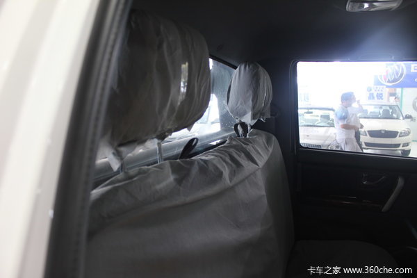 2012款黄海 大柴神 至尊版 豪华型 3.2L柴油 双排皮卡驾驶室图（54/55）