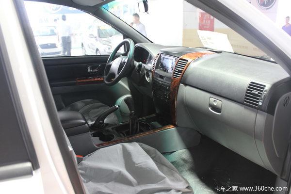 2012款黄海 大柴神 至尊版 豪华型 3.2L柴油 双排皮卡驾驶室图（52/55）