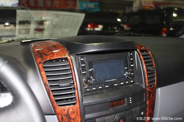 2012款黄海 大柴神 至尊版 豪华型 3.2L柴油 双排皮卡驾驶室图（41/55）