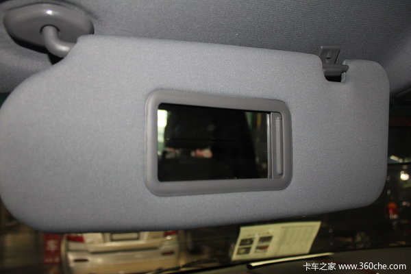 2012款黄海 大柴神 至尊版 豪华型 3.2L柴油 双排皮卡驾驶室图（37/55）