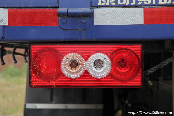 福田 奥铃CTX中卡 154马力 4X2 载货车(BJ1151VKPEFG-S)底盘图（9/50）