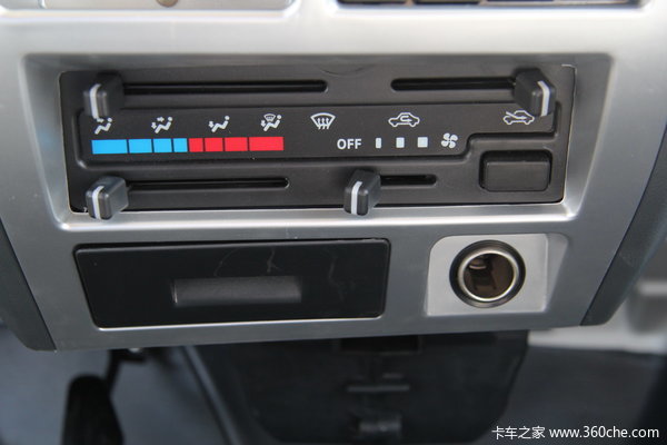 2012款长安 神骐 1.8L 54马力 柴油 双排微卡驾驶室图（24/34）