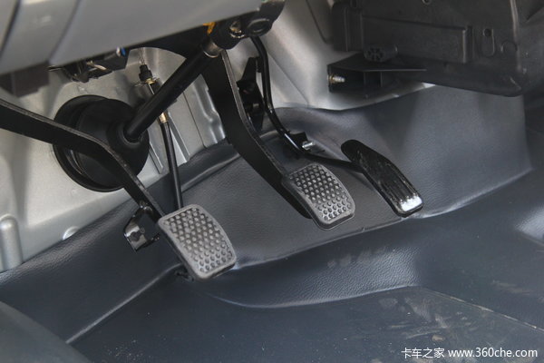 2012款长安 神骐 1.8L 54马力 柴油 双排微卡驾驶室图（1/34）