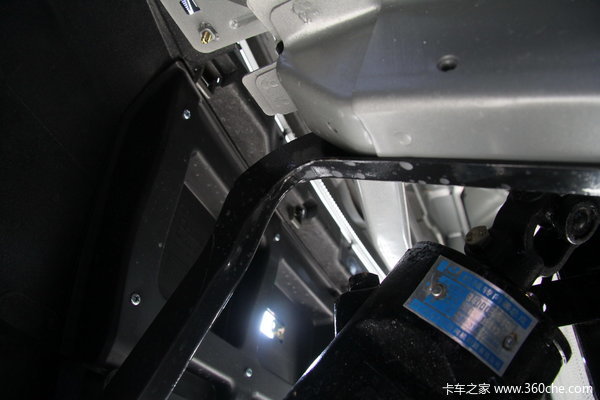 2012款长安 神骐 1.8L 54马力 柴油 双排微卡底盘图（38/43）