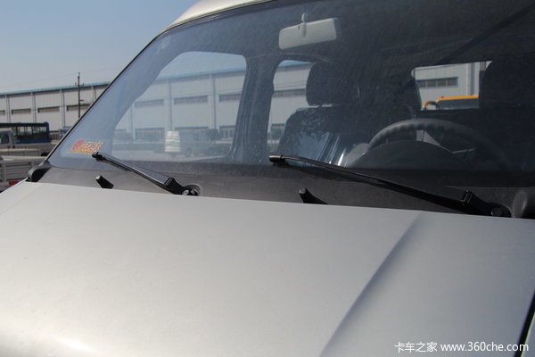 2012款长安 神骐 1.8L 54马力 柴油 双排微卡外观图（11/24）