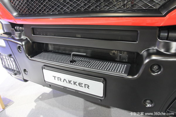 依维柯 New Trakker系列重卡 500马力 8X4 自卸车外观图（7/30）