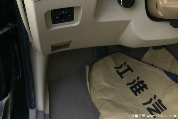 江淮安驰 凌铃 1.8L 54马力 柴油 单排微卡驾驶室图（4/7）