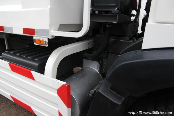 中国重汽 HOWO T5G系重卡 340马力 6X4 自卸车(ZZ3257N364GC2)底盘图（8/17）