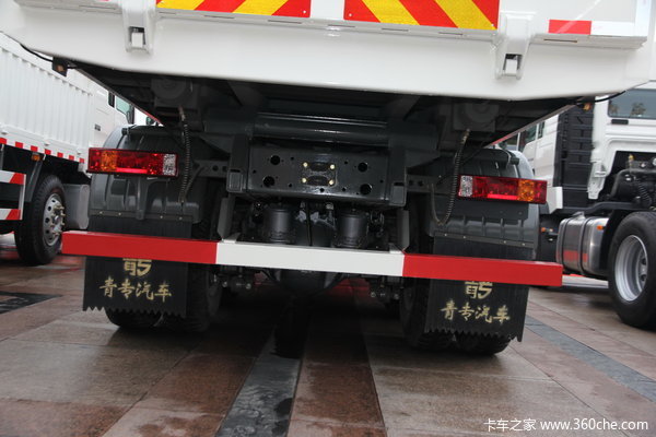中国重汽 HOWO T5G系重卡 340马力 6X4 自卸车(ZZ3257N364GC2)底盘图（4/17）