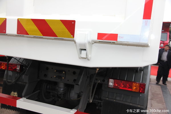 中国重汽 HOWO T5G系重卡 340马力 6X4 自卸车(ZZ3257N364GC2)底盘图（3/17）