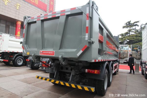 中国重汽 HOWO T5G系重卡 310马力 8X4 自卸车(ZZ3317N356GD2)上装图