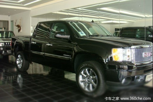 2013款美国通用GMCSierra 1500 6.2L汽油 双排皮卡外观图（1/1）