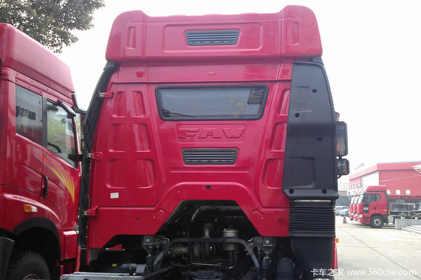 解放 J6M重卡 240马力 6X2 栏板载货车(CA1250P63K1L6T3E) 底盘图