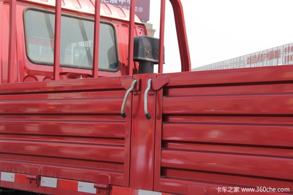 福田 奥铃CTX中卡 154马力 4X2 栏板载货车(BJ1139VJPEK-FB)上装图（10/19）