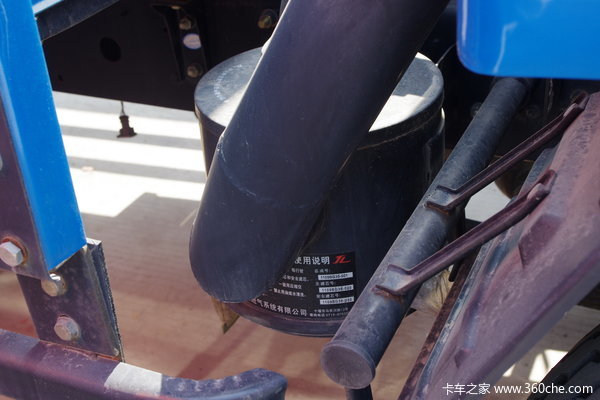 东风 多利卡M 120马力 4X2 5.14米单排栏板载货车(EQ1050TZ12D3)底盘图（5/17）