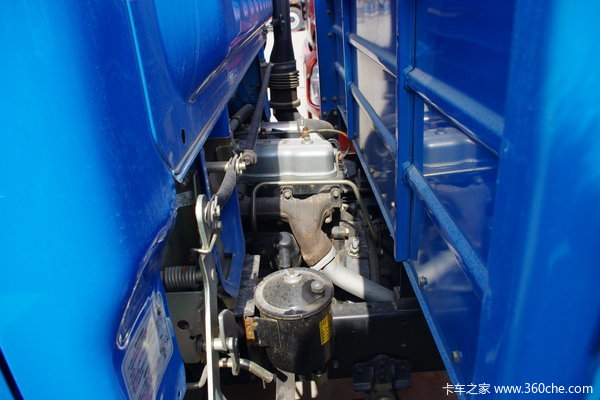 东风 多利卡M 120马力 4X2 5.14米单排栏板载货车(EQ1050TZ12D3)底盘图（1/17）