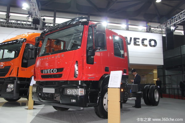依维柯 Eurocargo系列重卡 251马力 双排消防车底盘(ML120E25D)外观图（9/19）