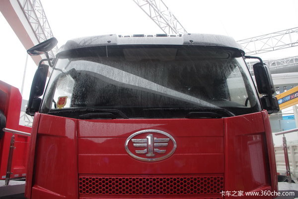 2013款解放 J6P重卡 350马力 6X4 自卸车(CA3250P66K2L1T1AE4)外观图（8/14）