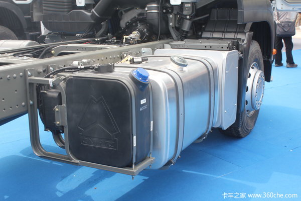 中国重汽 SITRAK C7H重卡 360马力 6X4 自卸车(底盘)(ZZ1256N404MD1)底盘图（18/21）