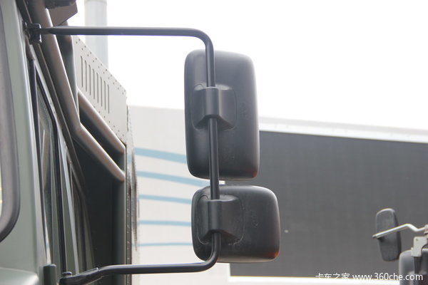 奔驰 Unimog系列 220马力 4X4 越野旅居车(型号U5000)外观图（4/10）