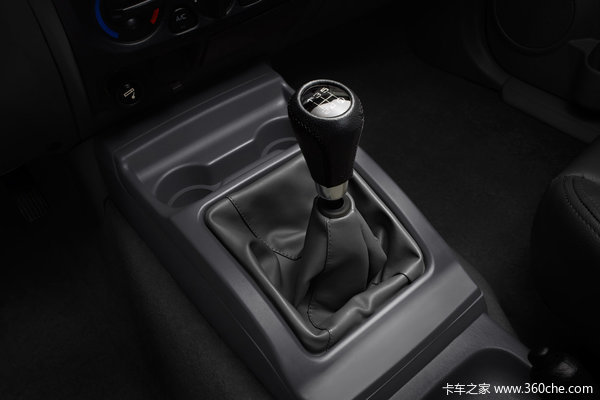 广汽吉奥 财运500系列 标准型 2.8L柴油 皮卡驾驶室图（4/7）