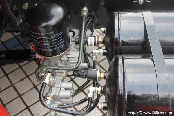 中国重汽 HOWO中卡 154马力 4X2 载货车(底盘)(ZZ1087F381CD183)底盘图（21/55）