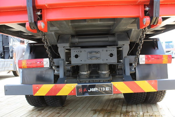 2013款解放 J6P重卡 350马力 6X4 自卸车(CA3250P66K2L1T1AE4)底盘图（2/25）