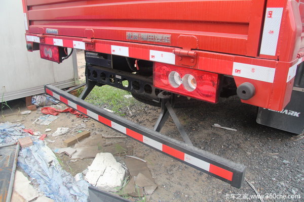 福田 欧马可3系 154马力 4X2 5.15米单排栏板载货车(BJ1059VBJEA)上装图（7/9）