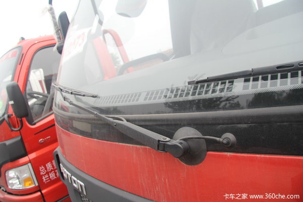 福田 欧马可3系 154马力 4X2 5.15米单排栏板载货车(BJ1059VBJEA)外观图（29/35）