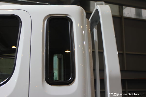 四川现代 Mighty 160马力 4X2 4.34米单排栏板载货车外观图（25/28）
