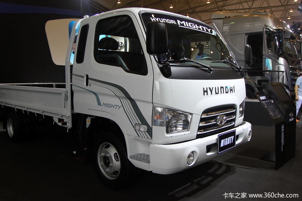 四川现代 Mighty 160马力 4X2 4.34米单排栏板载货车