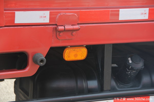 福田 瑞沃 170马力 4X2 栏板载货车(BJ1165VKPEG-1)上装图（7/22）