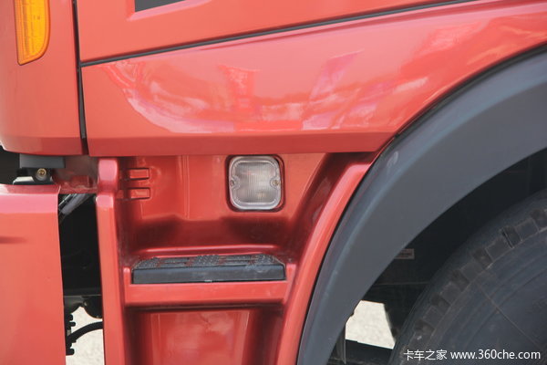 福田 瑞沃 170马力 4X2 栏板载货车(BJ1165VKPEG-1)外观图（28/36）