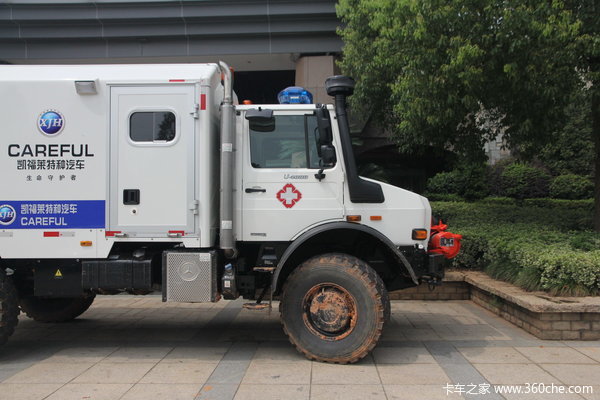 奔驰 Unimog系列 220马力 4X4 越野救护车(型号U4000)外观图（15/46）