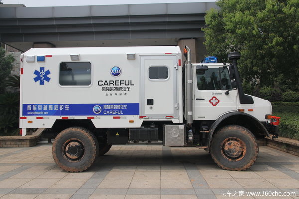 奔驰 Unimog系列 220马力 4X4 越野救护车(型号U4000)外观图（12/46）