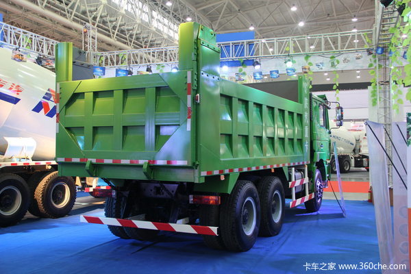 陕汽 德龙F3000重卡 310马力 6X4 自卸车(SX3257DN384)外观图（5/32）