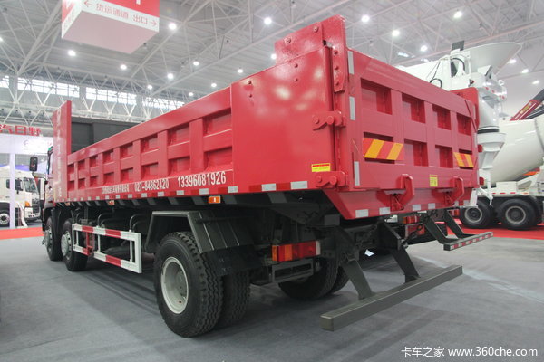 中国重汽 金王子重卡 266马力 6X2 自卸车(ZZ3251M48C1C1/L1WA)外观图（3/19）