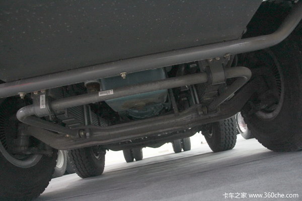 中国重汽 金王子重卡 266马力 6X2 自卸车(ZZ3251M48C1C1/L1WA)底盘图（10/16）