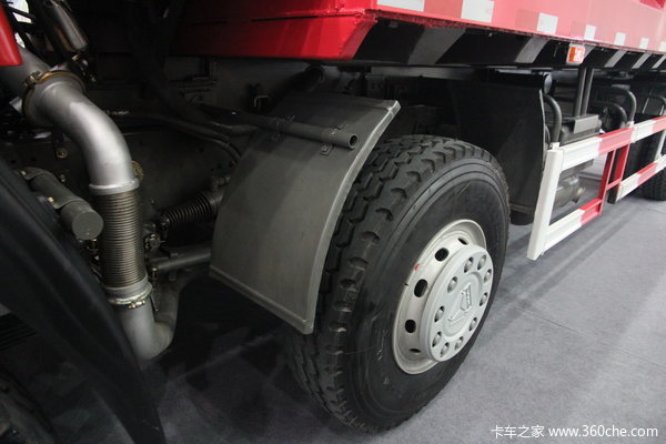 中国重汽 金王子重卡 266马力 6X2 自卸车(ZZ3251M48C1C1/L1WA)底盘图（2/16）
