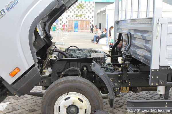 一汽通用 F330速豹 150马力 4X2 4.822米排半栏板载货车(CA1123PK45L3R5E1)底盘图（37/40）