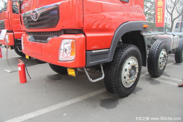 中国重汽 福泺 H5重卡 240马力 8X2 自卸车(ZZ3318KM0DK0)(底盘)外观图（12/13）
