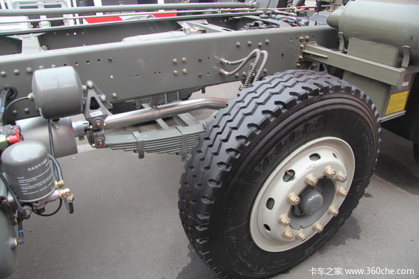 中国重汽 福泺 H5重卡 240马力 8X2 自卸车(ZZ3318KM0DK0)(底盘)底盘图（22/29）
