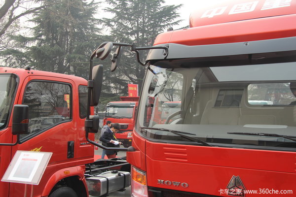 中国重汽 HOWO中卡 168马力 4X2 载货车(ZZ1107G421CD1)(底盘)外观图（9/13）
