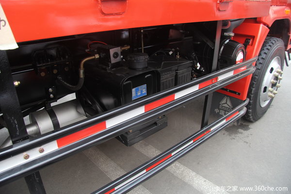 中国重汽 黄河轻卡 115马力 4X2 自卸车(ZZ3047E3514D143)底盘图（7/24）