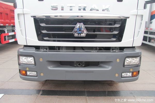 中国重汽 SITRAK C5H重卡 180马力 4X2 厢式载货车(ZZ5126XYZH451GD1)外观图（11/21）