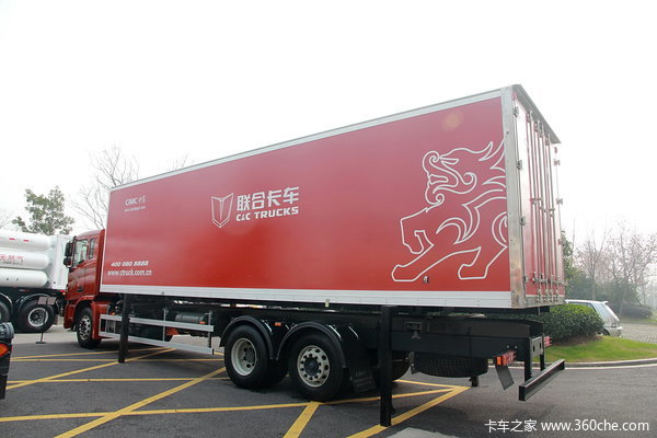 联合卡车U270 270马力 6X2 可交换箱体式载货车(SQR1251D5T2-E)外观图（4/27）