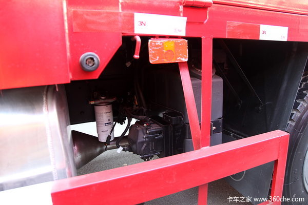 福田 欧曼ETX 5系重卡 230马力 6X2 仓栅载货车(BJ5252CCY-XB)底盘图（7/13）