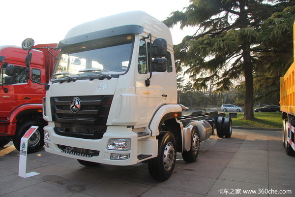 中国重汽 豪瀚-J5G重卡 210马力 6X2 载货车(底盘)(ZZ1255H56C3D1)