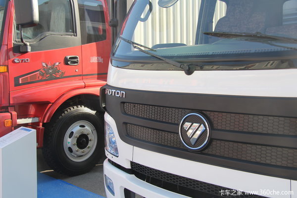 福田 欧马可5系 168马力 4X2 厢式载货车(LED宣传车)(BJ5129XXC-FB)外观图（13/20）